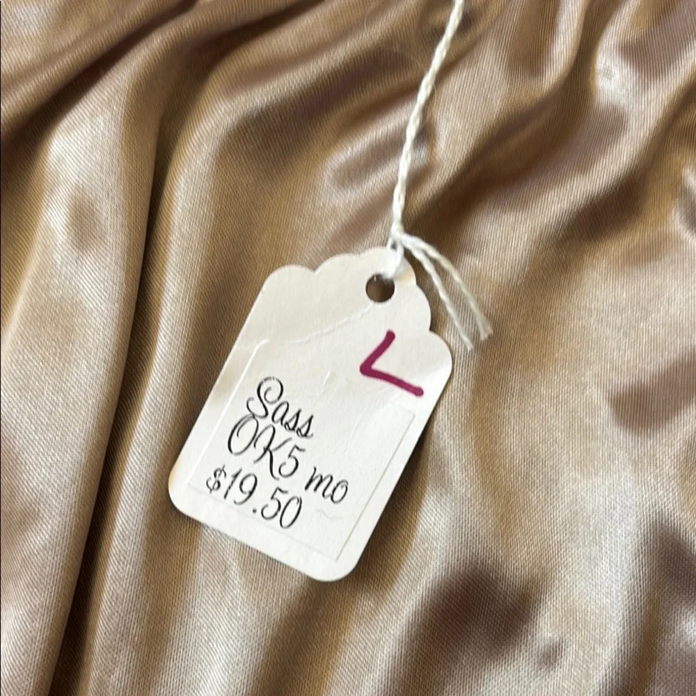 Satin slip with Lace - Picture 5 of 5